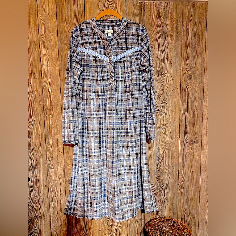 Celestial Dreams cozy long sleeve nightgown.